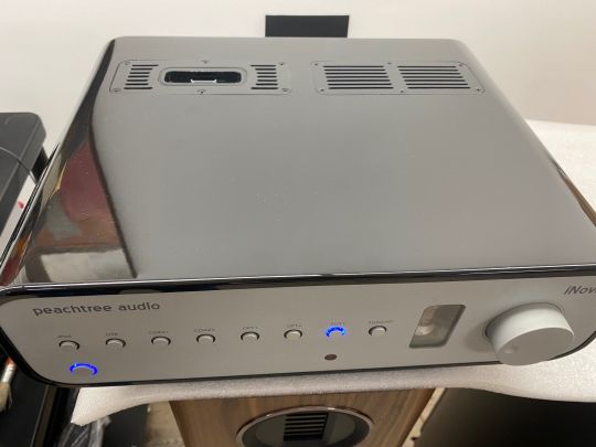 Peachtree Audio iNOVA with Upgrade, Integrated Amplifier