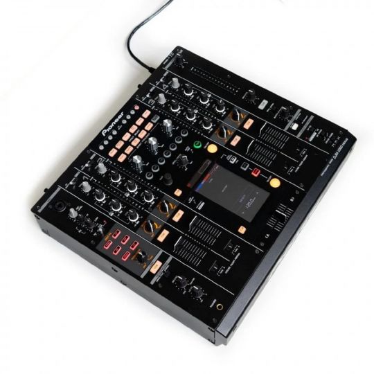 Pioneer DJM-2000 NXS Mischpult