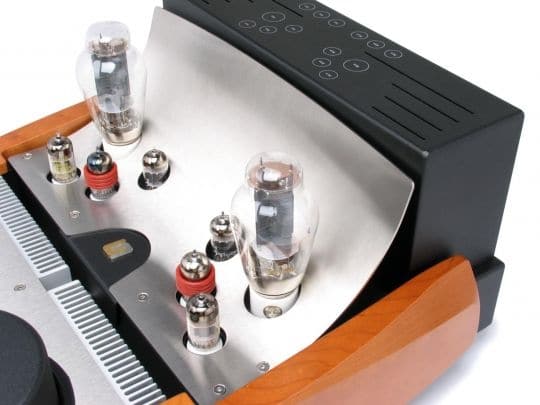 Unison Research REFERENCE Preamplifier (Detail)