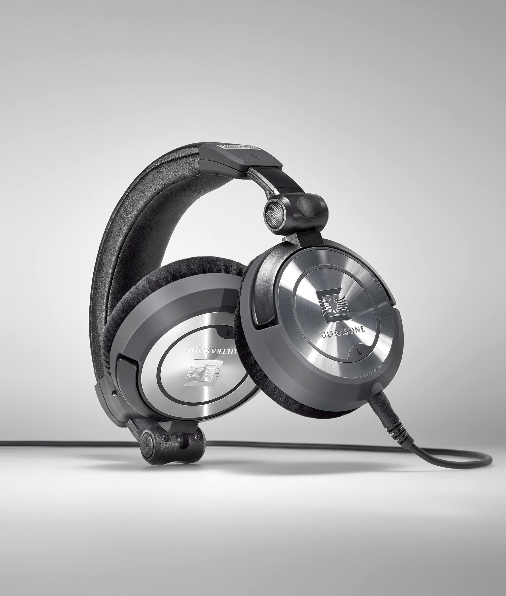 Ultrasone PRO 900i Headphones