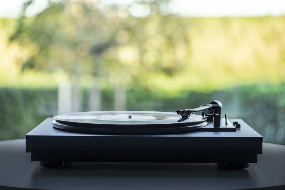 Pro-Ject A1 Plattenspieler