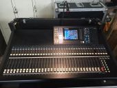 Yamaha LS 9-32 Digital Mixing Console (Used)